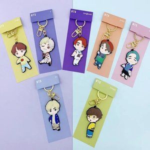 BTS Keychain with FREE GIFT!